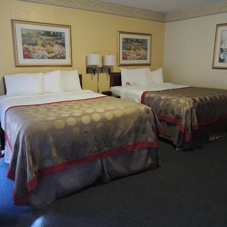 Ramada New Braunfels Hotel Exterior photo