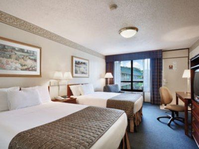 Ramada New Braunfels Hotel Room photo